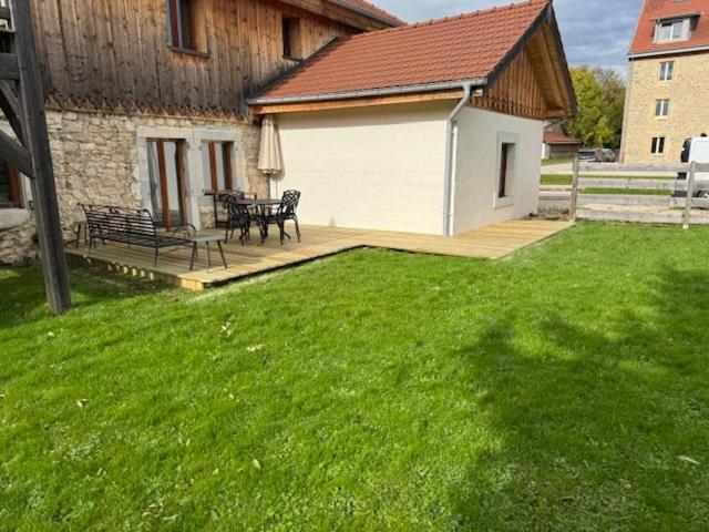 La Petite Marguerite Apartment Les Fourgs Bagian luar foto